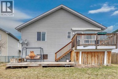27 Aspen Creek Way Strathmore Alberta photo 9