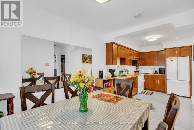 62 - 79 DRIFTWOOD AVENUE, Toronto (Glenfield-Jane Heights), Ontario, M3N2M7