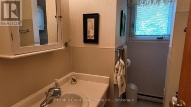 412 ASH STREET Huron-Kinloss Ontario photo 11