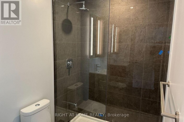 1101 - 220 MISSINNIHE WAY, Mississauga (Port Credit), Ontario, L5H0A9