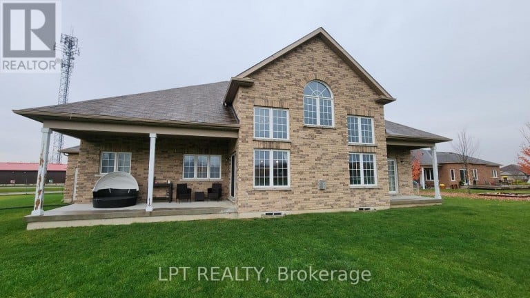 LEASE - 12 PLOWRIGHT ROAD, Springwater (Minesing), Ontario, L9X0A3