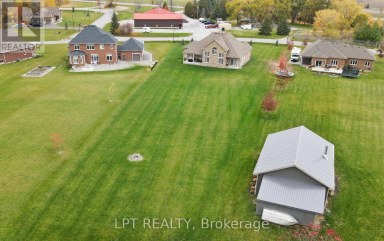 LEASE - 12 PLOWRIGHT ROAD Springwater (Minesing) Ontario photo 33