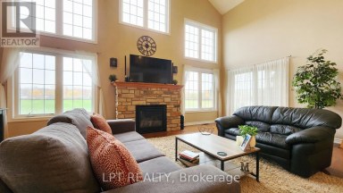 LEASE - 12 PLOWRIGHT ROAD Springwater (Minesing) Ontario photo 7
