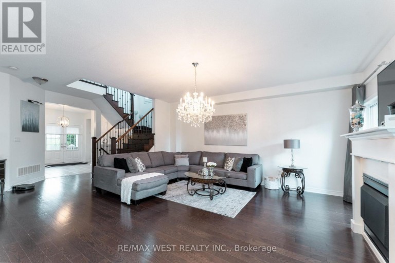 62 BROOKVIEW DRIVE, Bradford West Gwillimbury (Bradford), Ontario, L3Z0S5