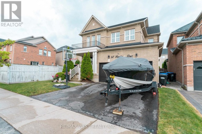 62 BROOKVIEW DRIVE, Bradford West Gwillimbury (Bradford), Ontario, L3Z0S5