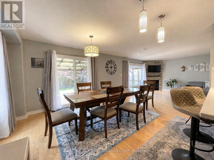 2722 BATEMAN TRAIL, London South (South W), Ontario, N6L0A8