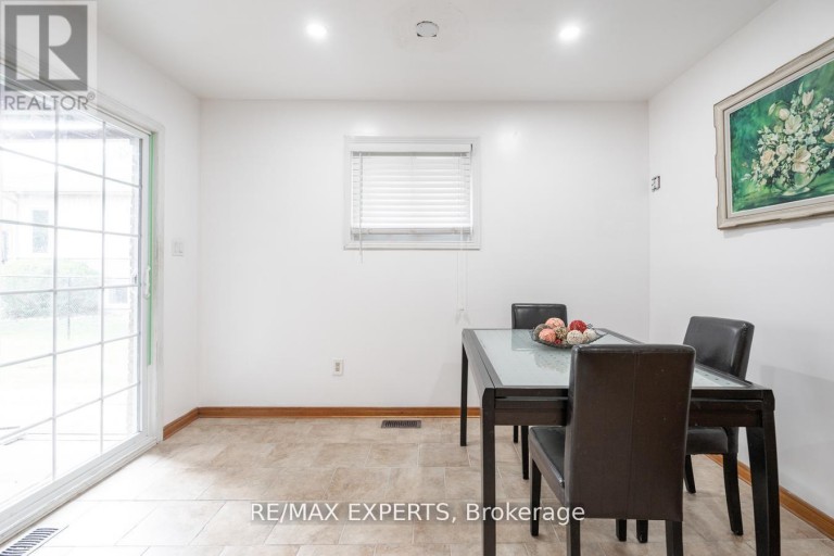 140 SAND ROAD, East Gwillimbury (Holland Landing), Ontario, L9N1H9