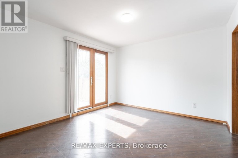 140 SAND ROAD, East Gwillimbury (Holland Landing), Ontario, L9N1H9