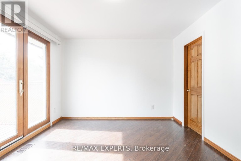 140 SAND ROAD, East Gwillimbury (Holland Landing), Ontario, L9N1H9