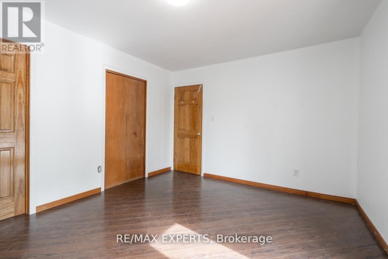 140 SAND ROAD, East Gwillimbury (Holland Landing), Ontario, L9N1H9