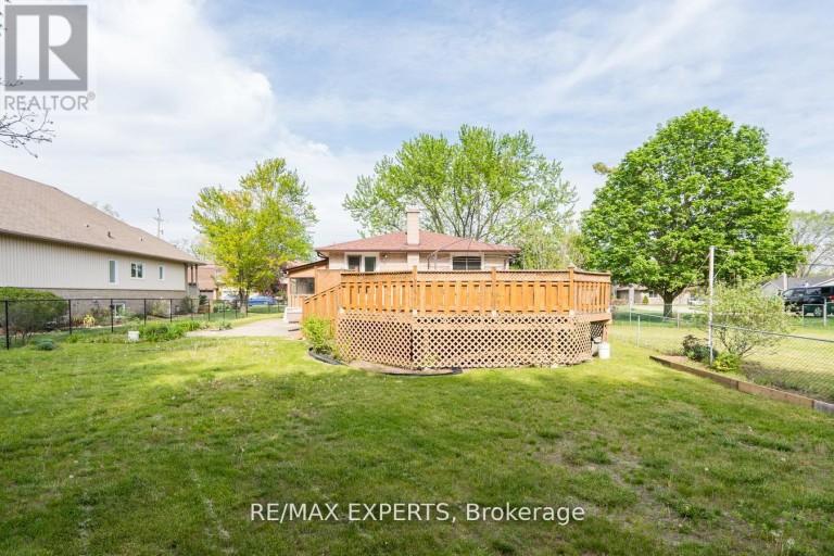 140 SAND ROAD, East Gwillimbury (Holland Landing), Ontario, L9N1H9