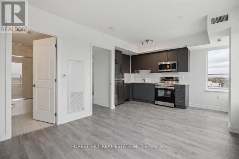 911 - 556 MARLEE AVENUE, Toronto (Yorkdale-Glen Park), Ontario, M6B3J4