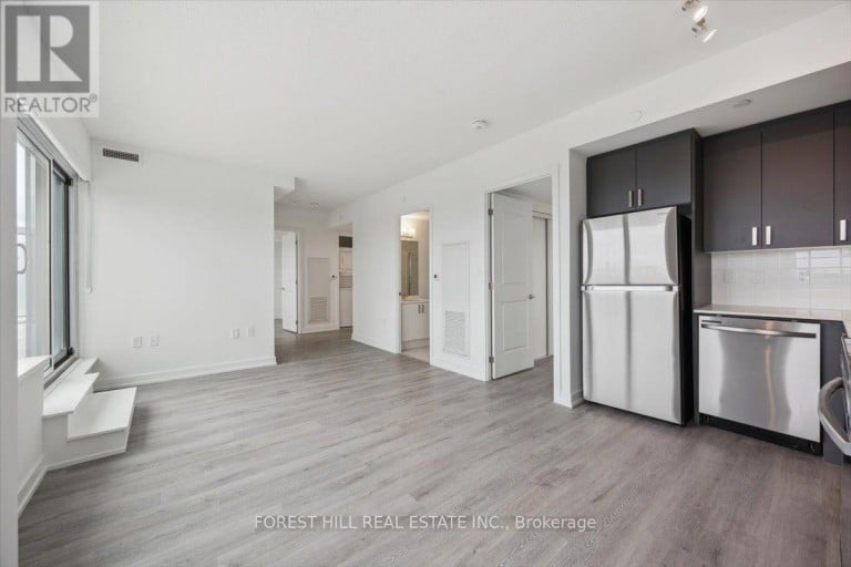 911 - 556 MARLEE AVENUE, Toronto (Yorkdale-Glen Park), Ontario, M6B3J4