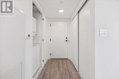 911 - 556 MARLEE AVENUE Toronto (Yorkdale-Glen Park) Ontario photo 5