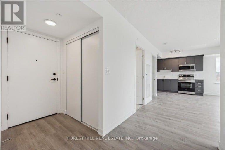 911 - 556 MARLEE AVENUE, Toronto (Yorkdale-Glen Park), Ontario, M6B3J4