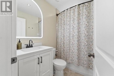 827 HIGHWAY 21 Huron-Kinloss Ontario photo 14