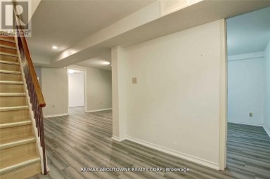 LOWER - 14 ANGUS DRIVE Toronto (Don Valley Village) Ontario photo 13