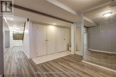 LOWER - 14 ANGUS DRIVE Toronto (Don Valley Village) Ontario photo 32