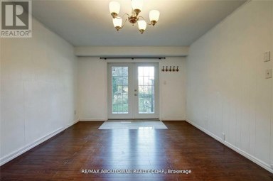 LOWER - 14 ANGUS DRIVE Toronto (Don Valley Village) Ontario photo 7