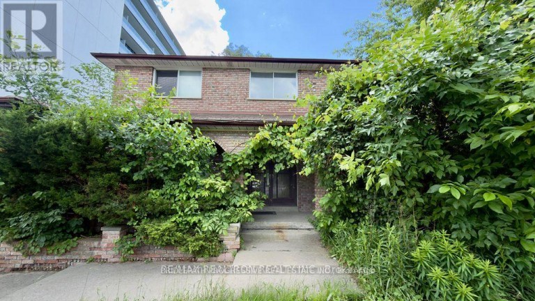 589 SHEPPARD AVENUE E, Toronto (Bayview Village), Ontario, M2K1B4