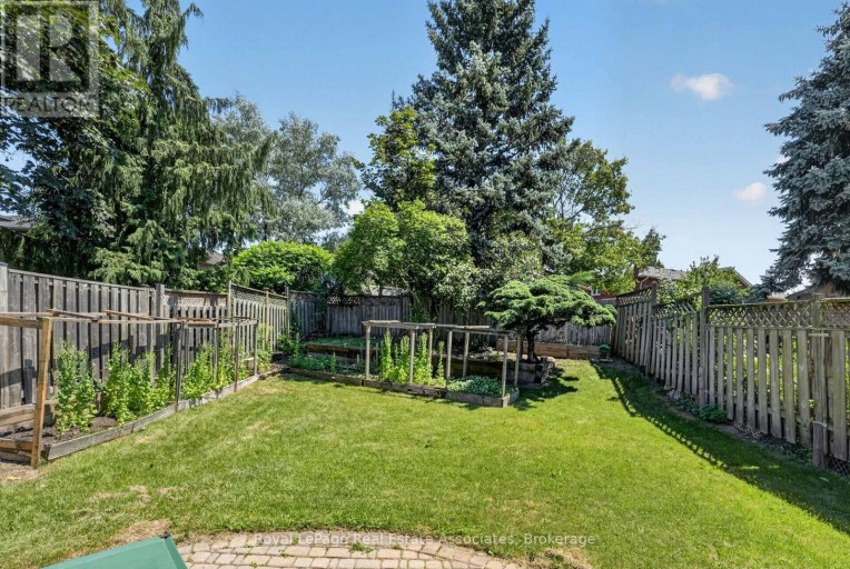 3346 CHARTRAND CRESCENT, Mississauga (Erin Mills), Ontario, L5L4C5