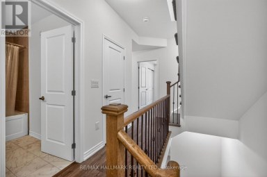 2 WYN WOOD LANE Orillia Ontario photo 26