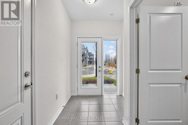 2 WYN WOOD LANE, Orillia, Ontario, L3V8P6
