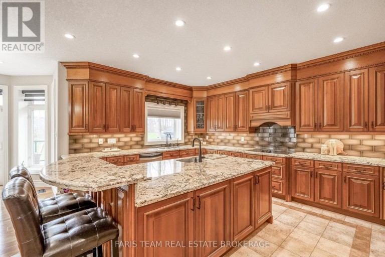 1450 LINE 3 N, Oro-Medonte (Shanty Bay), Ontario, L0L2L0