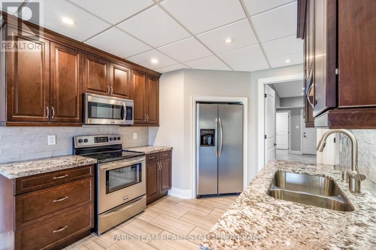 1450 LINE 3 N, Oro-Medonte (Shanty Bay), Ontario, L0L2L0