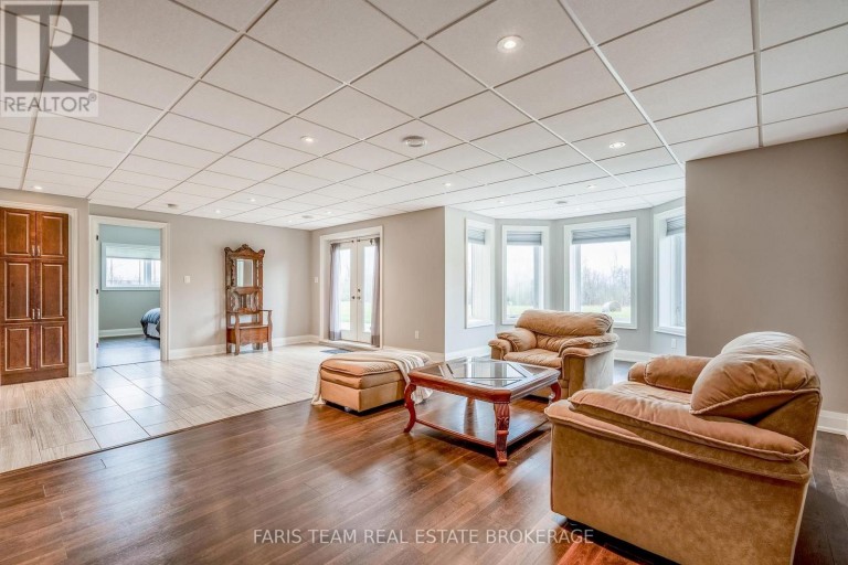 1450 LINE 3 N, Oro-Medonte (Shanty Bay), Ontario, L0L2L0