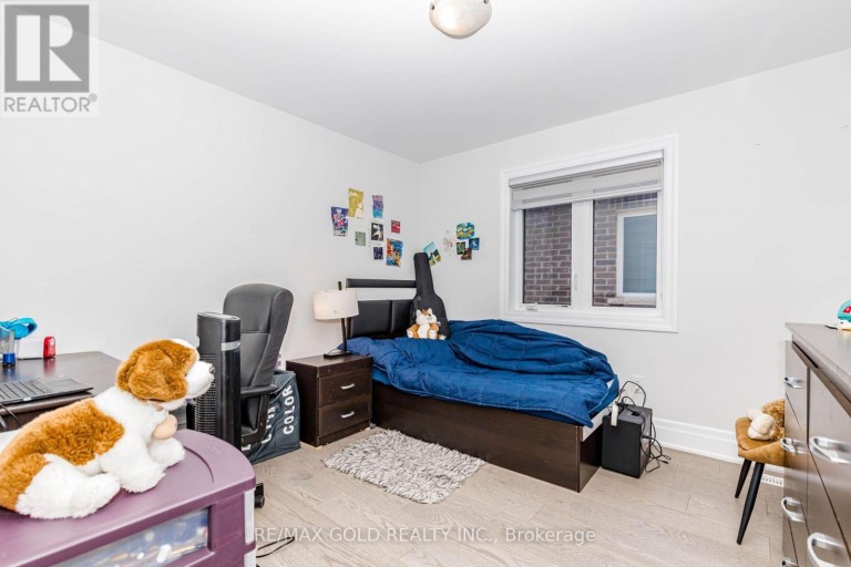 7 OVERSTONE ROAD, Halton Hills (Georgetown), Ontario, L7G0N5