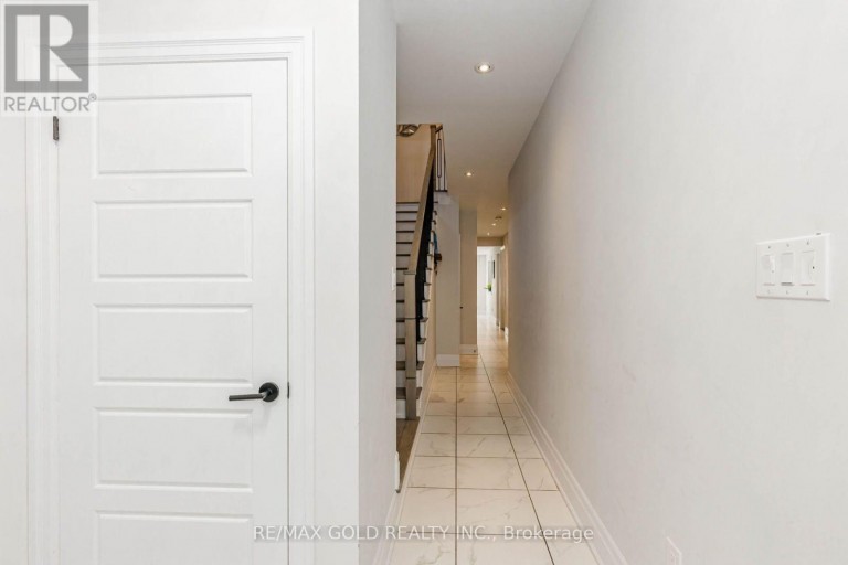 7 OVERSTONE ROAD, Halton Hills (Georgetown), Ontario, L7G0N5
