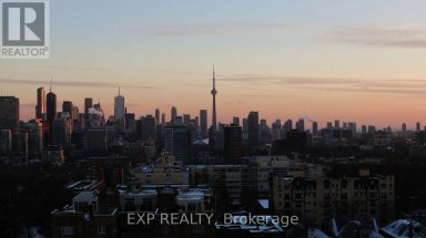 1007 - 160 BALMORAL AVENUE Toronto (Casa Loma) Ontario photo 2