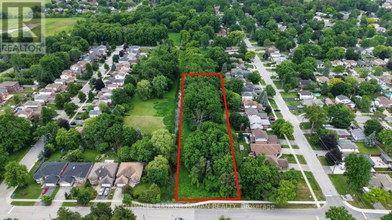 15 ENGLISH DRIVE, New Tecumseth (Beeton), Ontario, L0G1A0