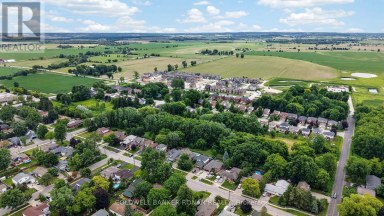 15 ENGLISH DRIVE New Tecumseth (Beeton) Ontario photo 7