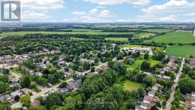 15 ENGLISH DRIVE New Tecumseth (Beeton) Ontario photo 9