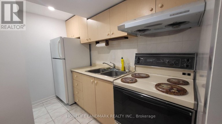 75 MAITLAND DRIVE, Markham (Milliken Mills West), Ontario, L3R4T6