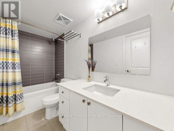 TH114 - 12 WOODSTREAM BOULEVARD Vaughan (Vaughan Grove) Ontario photo 14