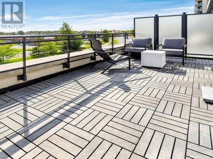 TH114 - 12 WOODSTREAM BOULEVARD, Vaughan (Vaughan Grove), Ontario, L4L8C3