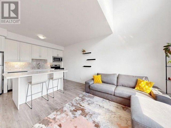 TH114 - 12 WOODSTREAM BOULEVARD, Vaughan (Vaughan Grove), Ontario, L4L8C3
