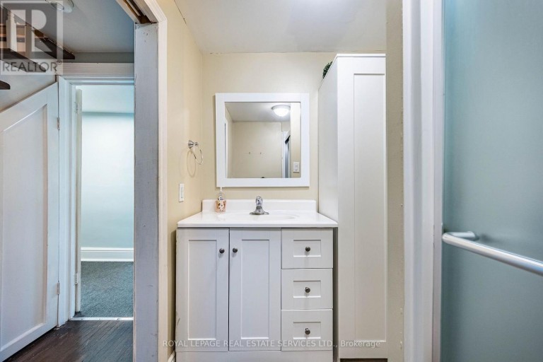 100 ESSA ROAD, Barrie (Allandale Centre), Ontario, L4N3K7