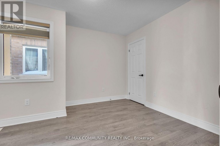 18 WALWORTH STREET, Halton Hills (Georgetown), Ontario, L7G0N5