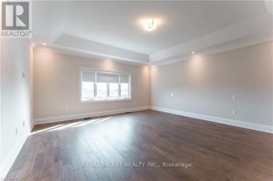 119 JAY STREET Toronto (Maple Leaf) Ontario photo 26