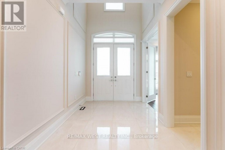 119 JAY STREET, Toronto (Maple Leaf), Ontario, M6L2M3