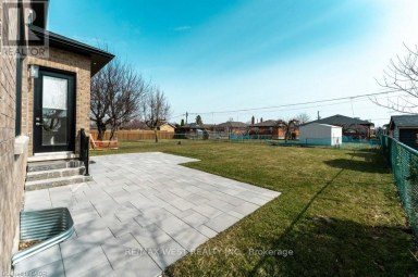 119 JAY STREET Toronto (Maple Leaf) Ontario photo 35