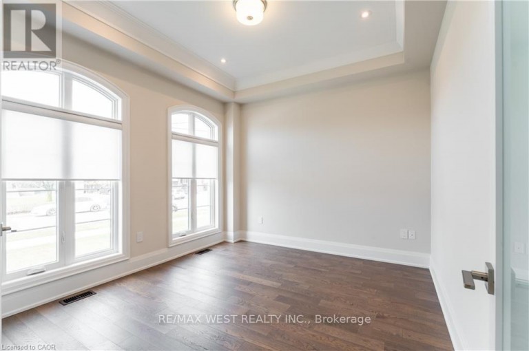 119 JAY STREET, Toronto (Maple Leaf), Ontario, M6L2M3