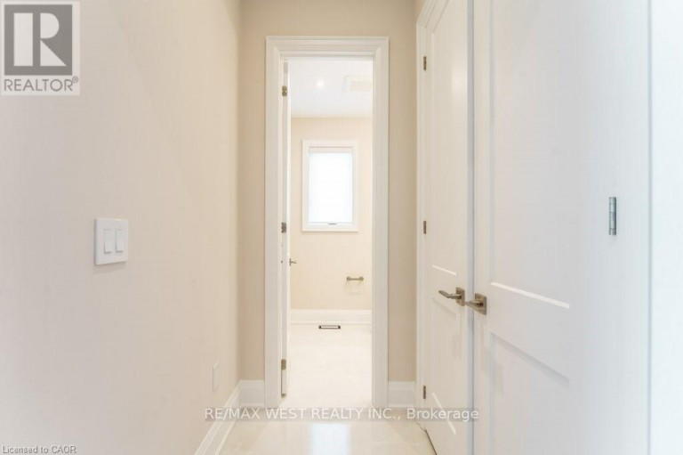 119 JAY STREET, Toronto (Maple Leaf), Ontario, M6L2M3