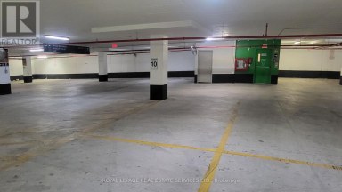 BUILDING B3 LEVEL C - 7181 YONGE STREET Markham (Grandview) Ontario photo 5