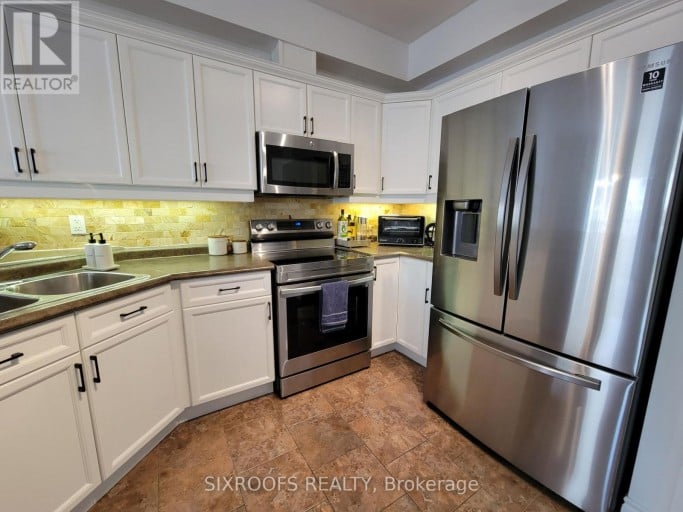12 - 2089 BEAVERBROOK AVENUE, London North (North M), Ontario, N6H0A9