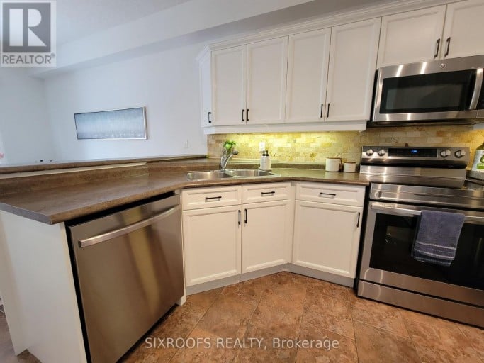 12 - 2089 BEAVERBROOK AVENUE, London North (North M), Ontario, N6H0A9